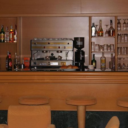 Rosabel Hotel Benidorm Eksteriør billede